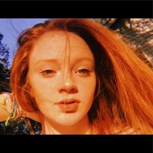 Meet your Posher, Avery